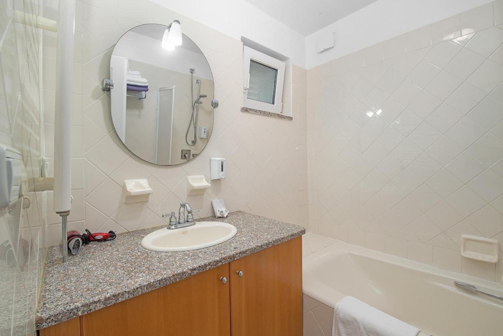 Kaya Apartment