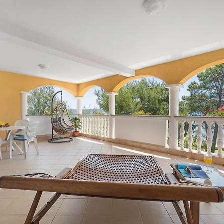 Beach Apartments Villa Kaya Sukosan Room photo