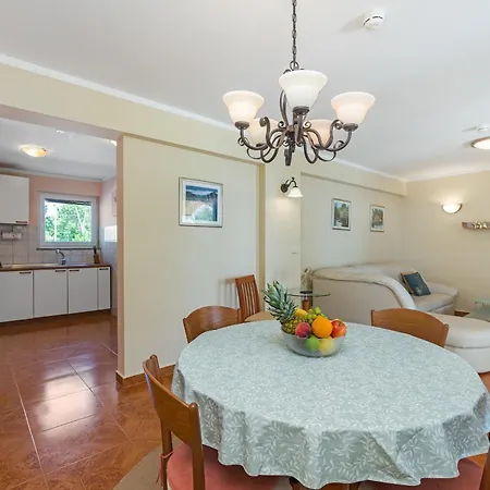 Beach Apartments Villa Kaya Sukosan Room photo