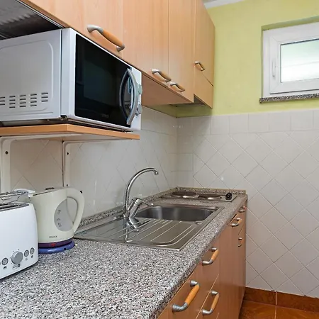 Beach Apartments Villa Kaya Sukosan Room photo