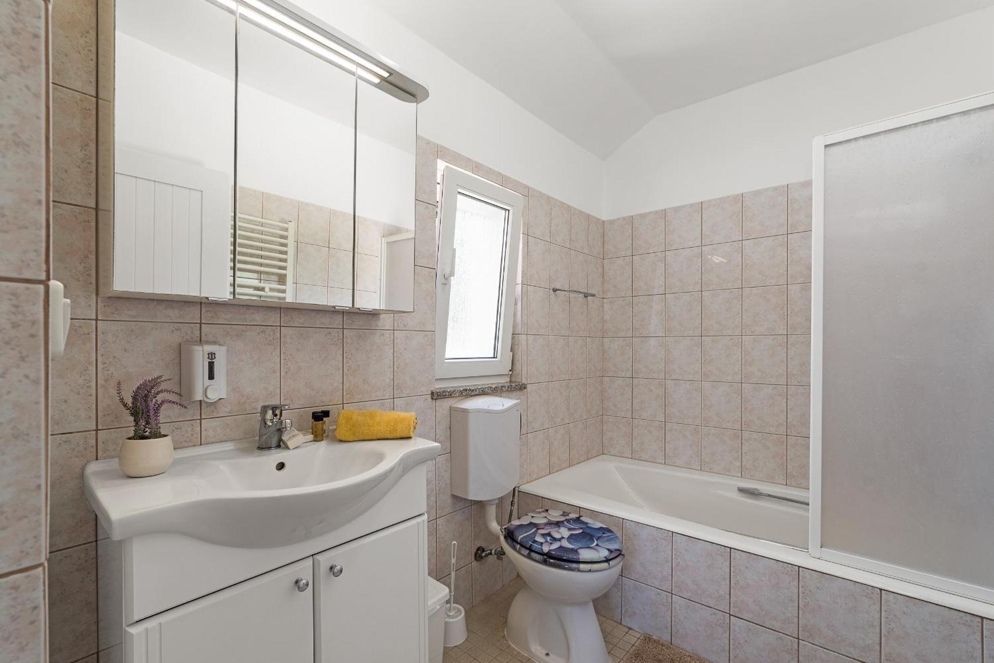 Apartment Kaya *